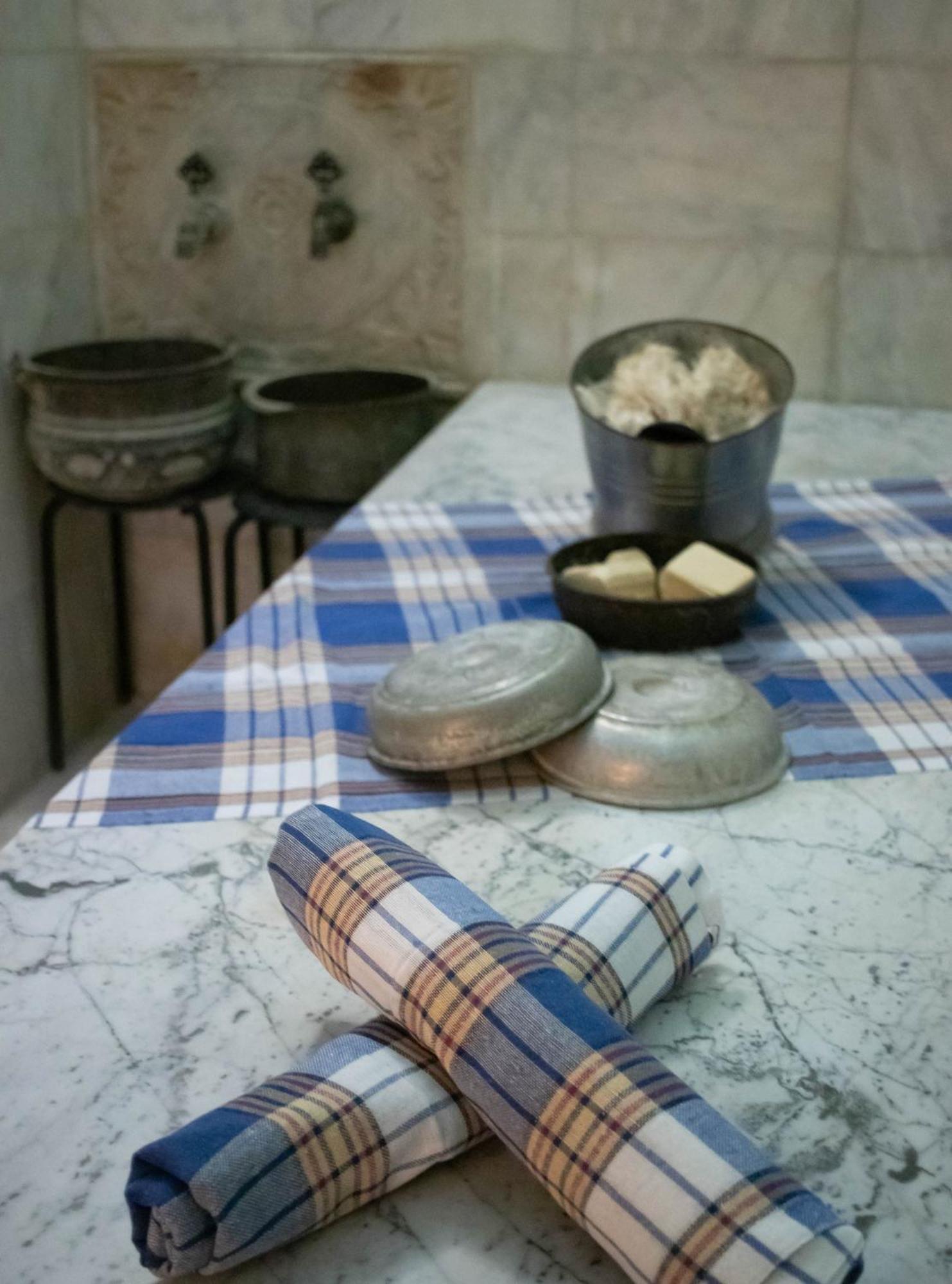 The Efendi Hotel Akko Luaran gambar